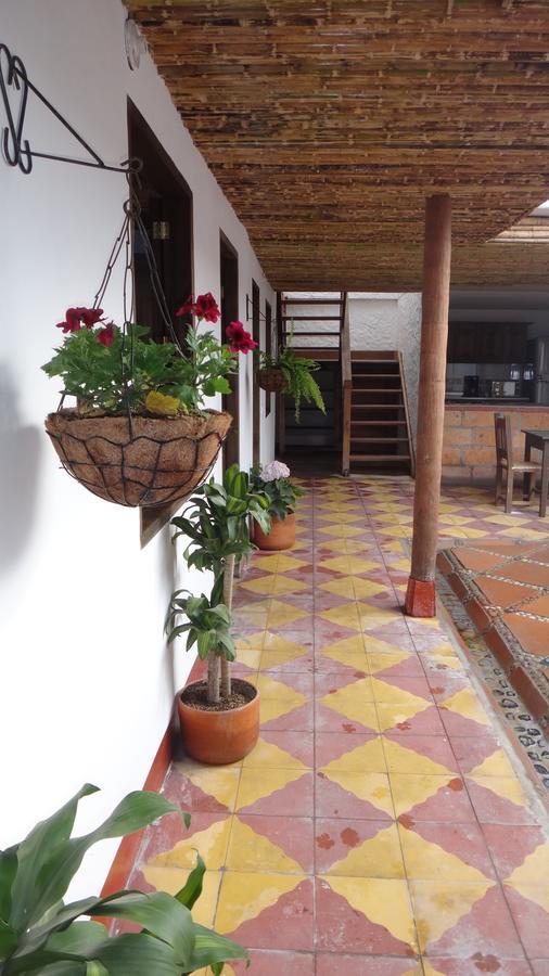 Sergeant Pepper'S Hostel خاردين المظهر الخارجي الصورة