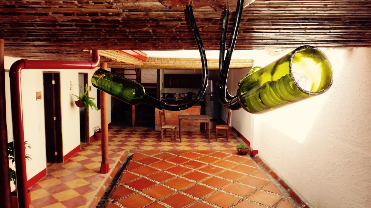 Sergeant Pepper'S Hostel خاردين المظهر الخارجي الصورة