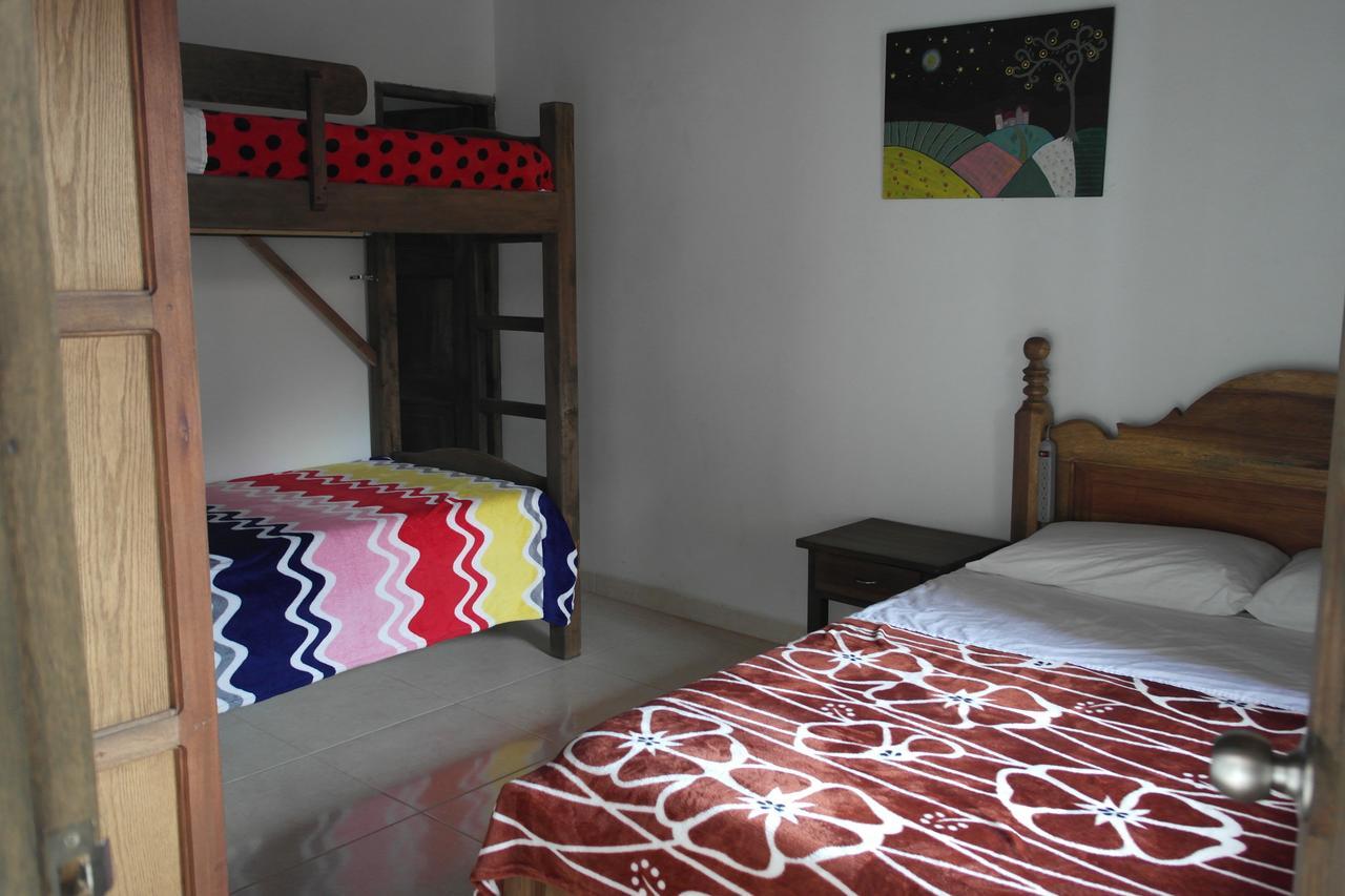 Sergeant Pepper'S Hostel خاردين المظهر الخارجي الصورة
