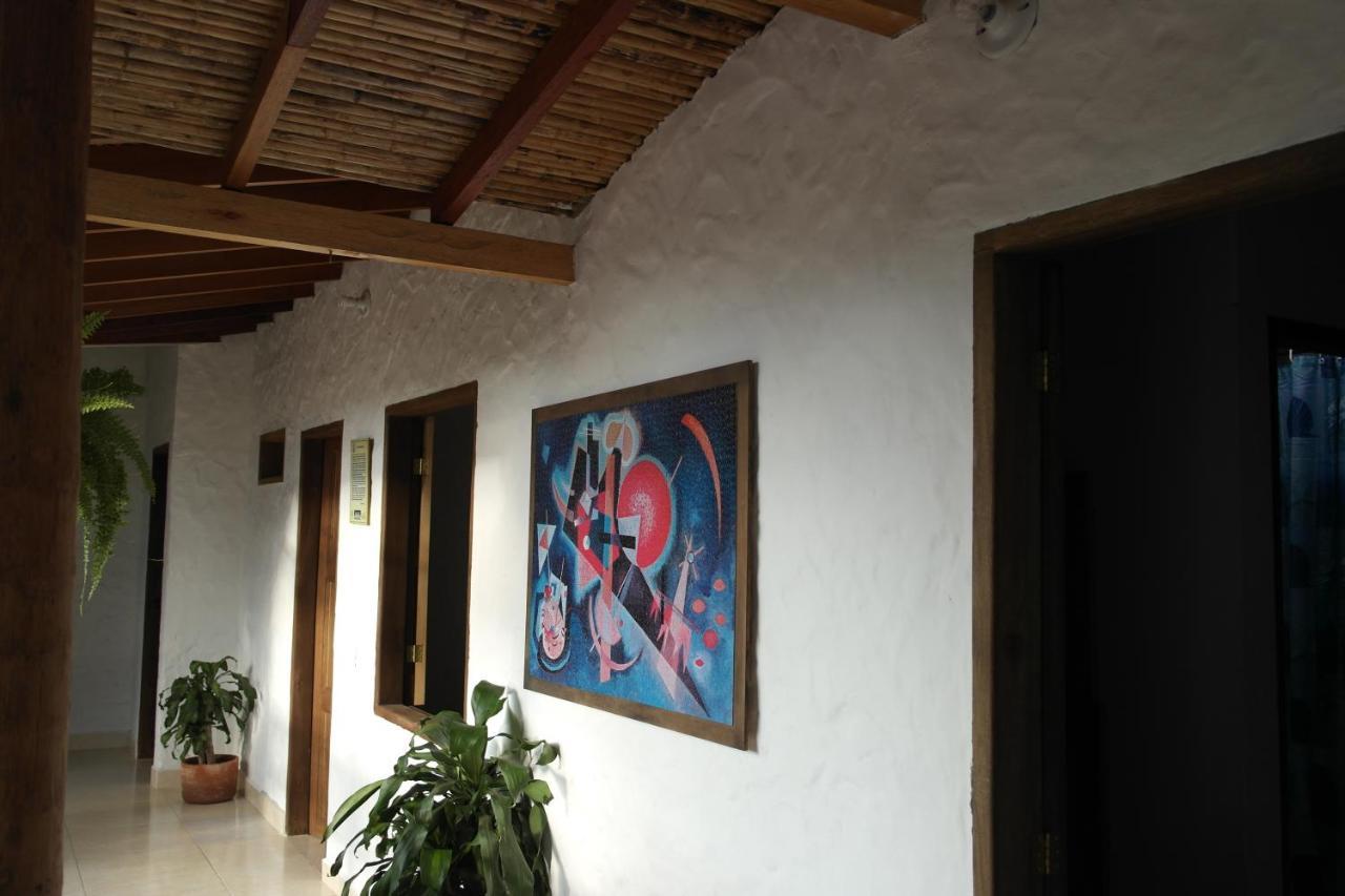 Sergeant Pepper'S Hostel خاردين المظهر الخارجي الصورة